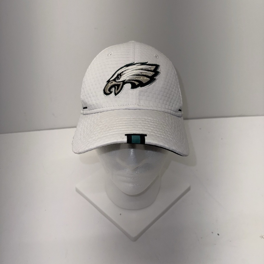 Philadelphia Eagles New Era 39THIRTY NFL 100 White Fitted Hat S/M